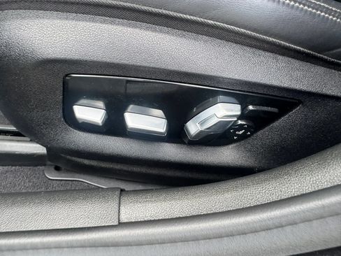 Used 2018 BMW 540i RWD image 20