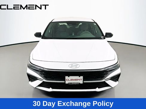 Certified 2026 Hyundai Elantra Sport FWD image 3
