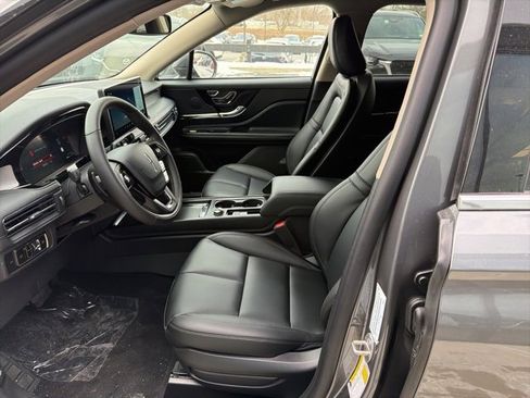 New 2026 Lincoln Corsair Premiere image 8