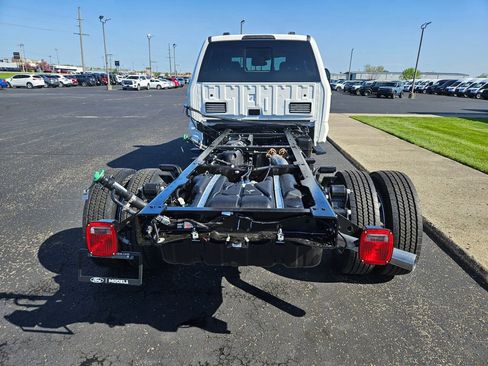 New 2026 Ford F550 4x4 Crew Cab Super Duty image 7