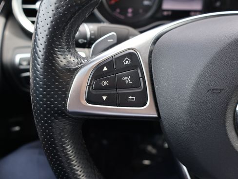 Used 2019 Mercedes-Benz GLC 300 4MATIC Coupe image 32