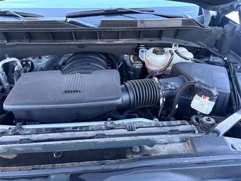 Used 2025 Chevrolet Silverado 1500 LT image 29