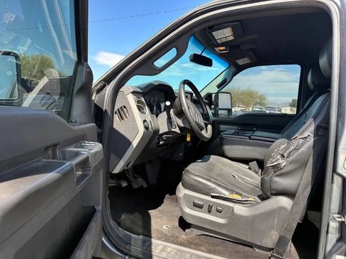 Used 2013 Ford F250 Lariat w/ Lariat Interior Pkg AWD/4WD image 13
