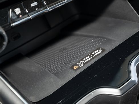 New 2026 Chevrolet Traverse LT w/ Driver Confidence Package image 29