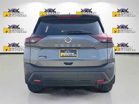 Used 2021 Nissan Rogue S image 6