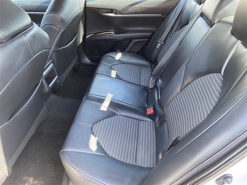 Used 2023 Toyota Camry SE image 13