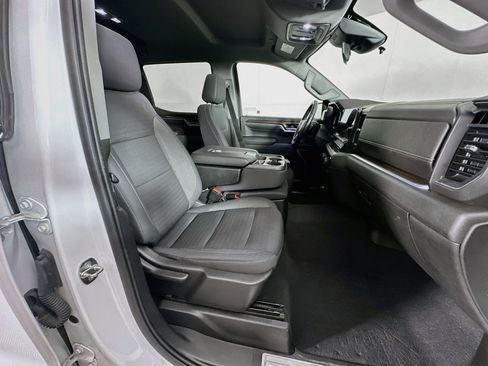 Used 2022 Chevrolet Silverado 1500 RST AWD/4WD image 28