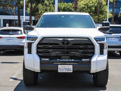 Used 2024 Toyota Tundra Limited AWD/4WD image 2