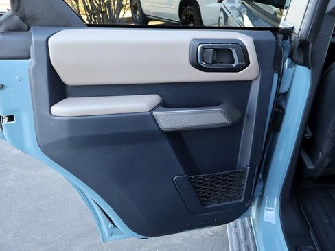 Used 2023 Ford Bronco Wildtrak image 24