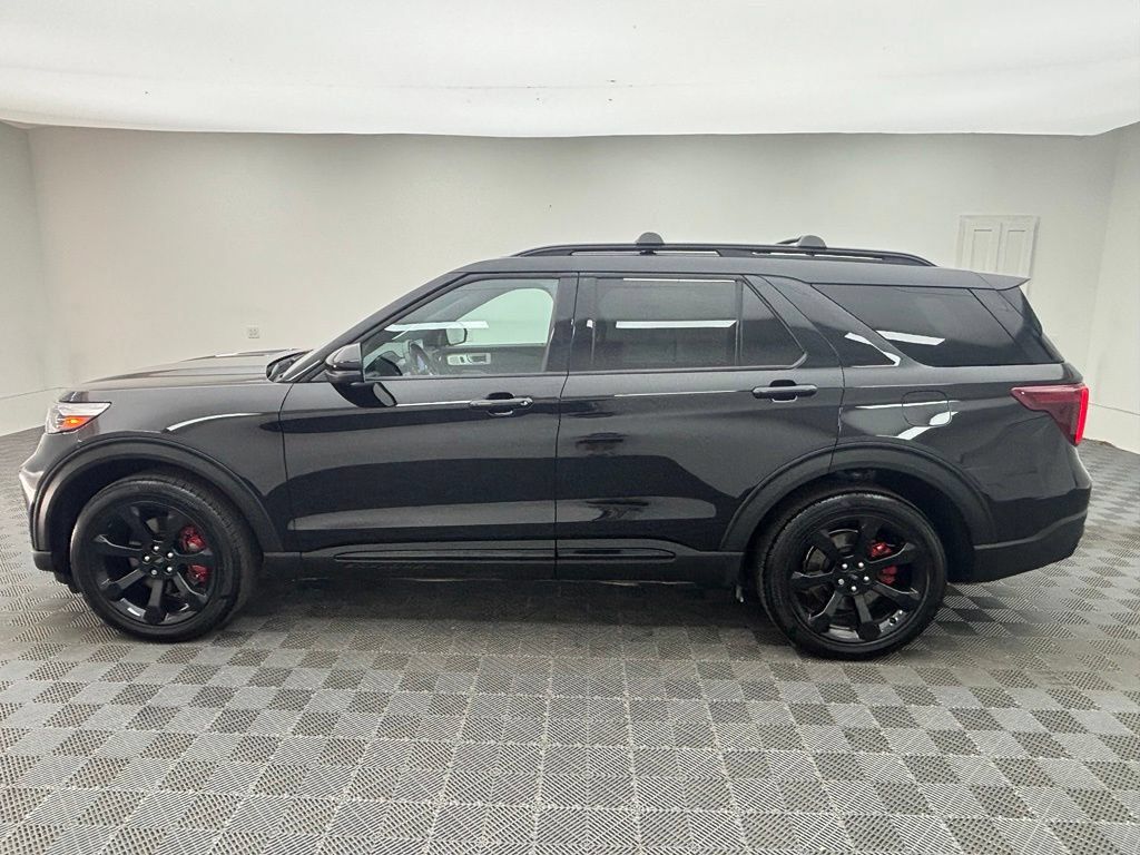 Used 2023 Ford Explorer ST w/ Equipment Group 401A AWD/4WD image 13