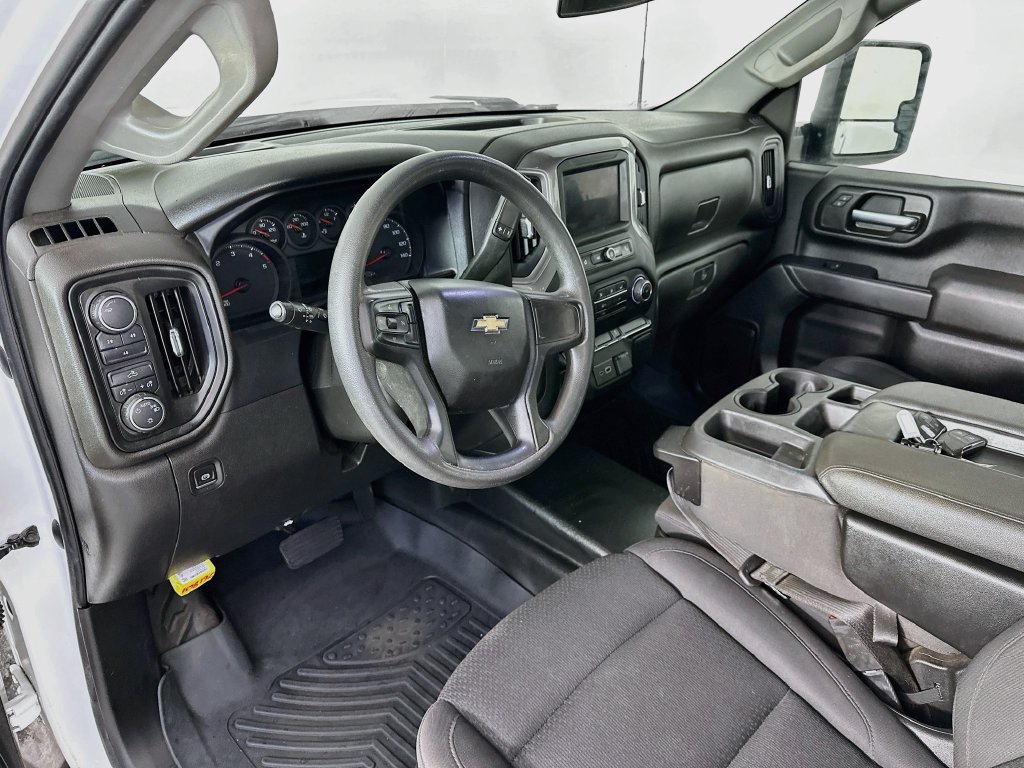 Used 2024 Chevrolet Silverado 3500 W/T AWD/4WD image 30