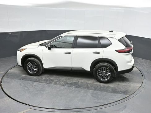 New 2026 Nissan Rogue S image 38