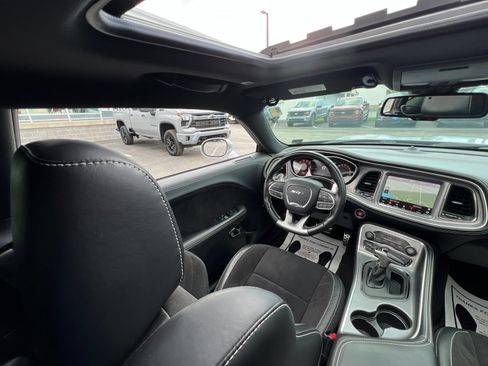 Used 2020 Dodge Challenger SRT Hellcat Redeye RWD image 55