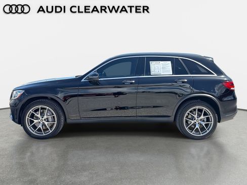 Used 2022 Mercedes-Benz GLC 300 image 4