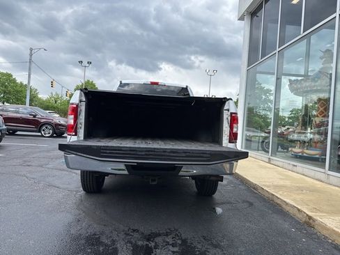 Used 2018 Ford F150 XLT w/ Trailer Tow Package image 10