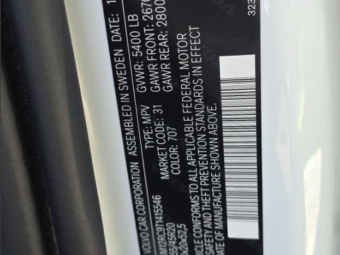 Used 2026 Volvo XC60 B5 Plus AWD/4WD image 18