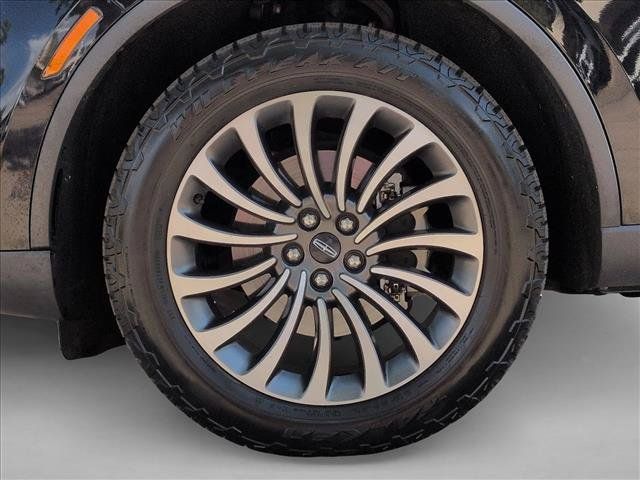 Used 2020 Lincoln Aviator Reserve w/ Elements Package Plus AWD/4WD image 24