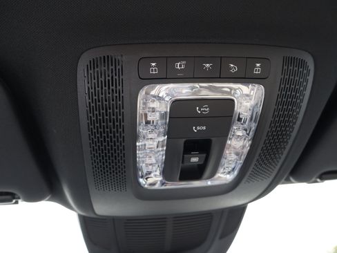 Certified 2025 Mercedes-Benz GLE 450 4MATIC image 41
