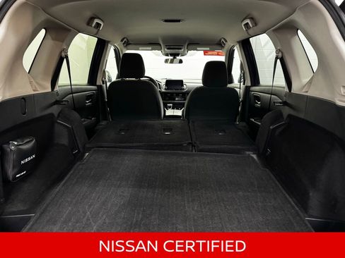 Certified 2025 Nissan Rogue SV image 41