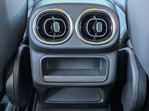 Certified 2025 Mercedes-Benz GLC 300 image 18