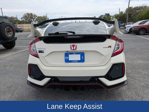 Used 2018 Honda Civic Type R image 5