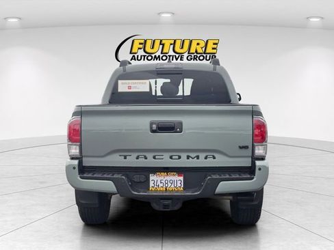 Certified 2023 Toyota Tacoma TRD Off-Road w/ Technology Package AWD/4WD image 6