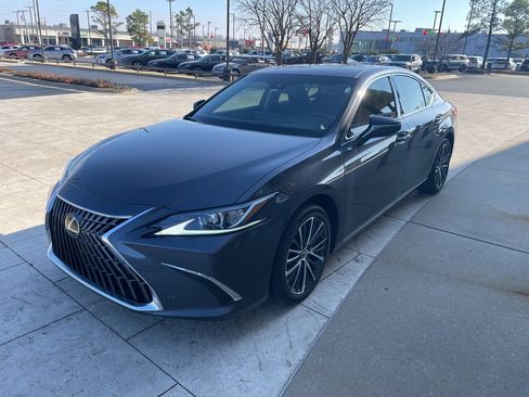 Used 2023 Lexus ES 350 w/ Premium Package image 1