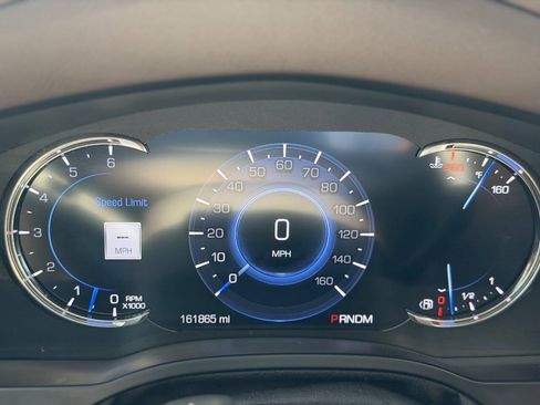 Used 2016 Cadillac Escalade Premium RWD image 12