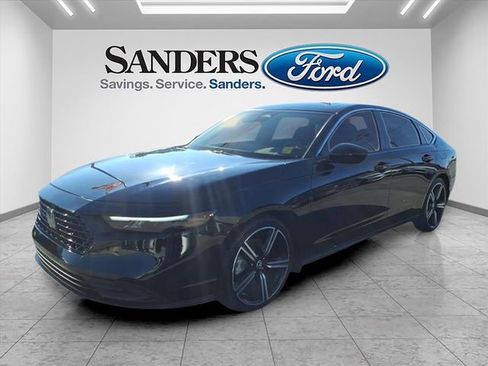 Used 2024 Honda Accord Sport image 6