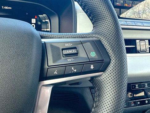 New 2025 Mitsubishi Outlander SEL image 50