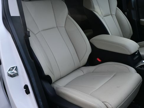 Certified 2025 Subaru Ascent Limited image 34