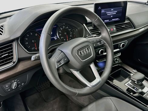 Used 2023 Audi Q5 2.0T Premium w/ Convenience Package AWD/4WD image 18