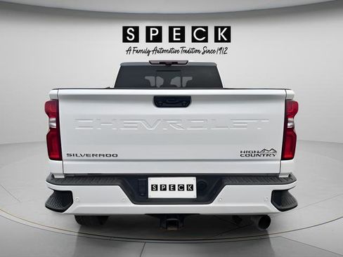 Used 2024 Chevrolet Silverado 3500 High Country w/ High Country Premium Package image 5
