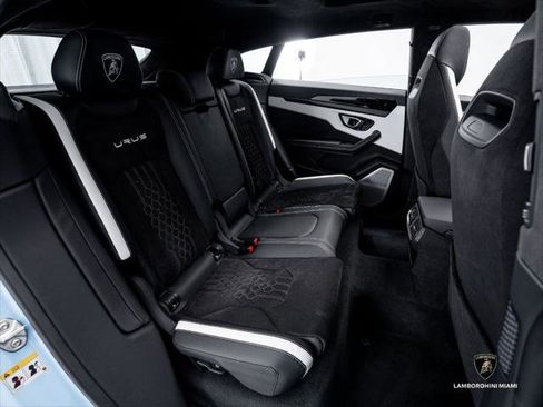 Used 2024 Lamborghini Urus S AWD/4WD image 39