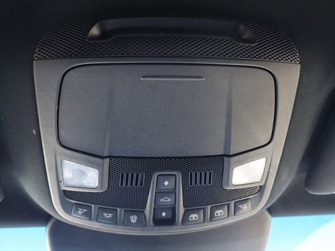 Used 2020 Lincoln Nautilus Reserve image 21