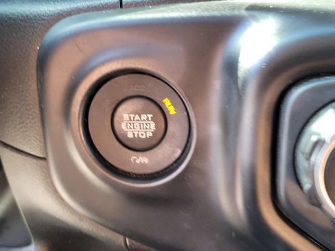 Used 2023 Jeep Wrangler Unlimited Sahara AWD/4WD image 24