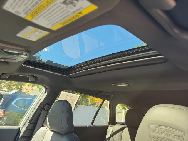 Used 2025 Subaru Outback Wilderness AWD/4WD image 6