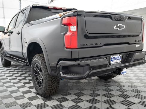 New 2026 Chevrolet Silverado 1500 ZR2 AWD/4WD image 5
