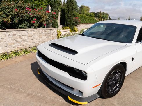 Used 2023 Dodge Challenger SRT Hellcat Redeye image 17