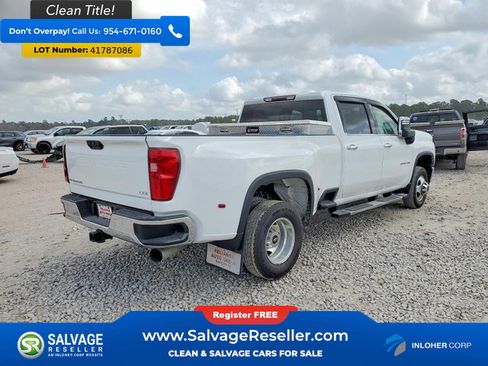 Used 2022 Chevrolet Silverado 3500 LTZ image 4