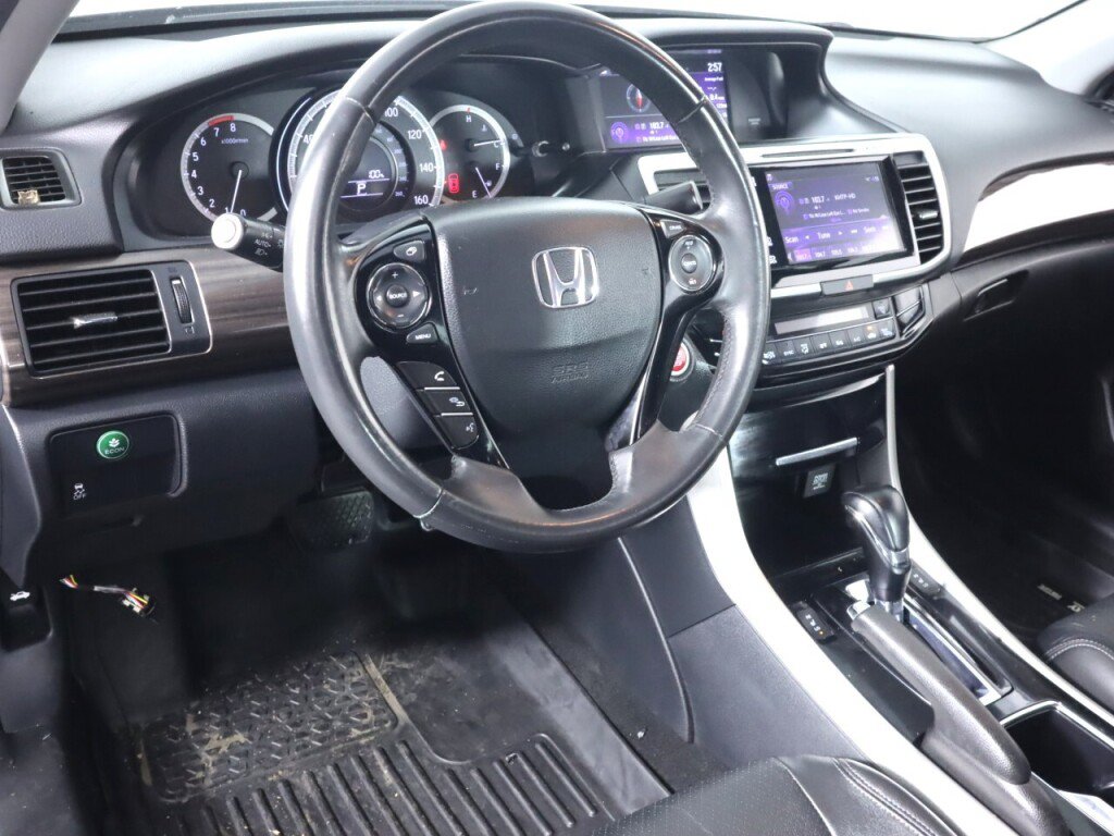 Used 2016 Honda Accord EX-L image 9