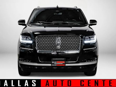 Used 2023 Lincoln Navigator L Reserve image 2