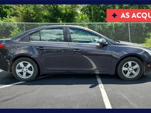 Used 2015 Chevrolet Cruze LT w/ Sun And Sound Package FWD image 1