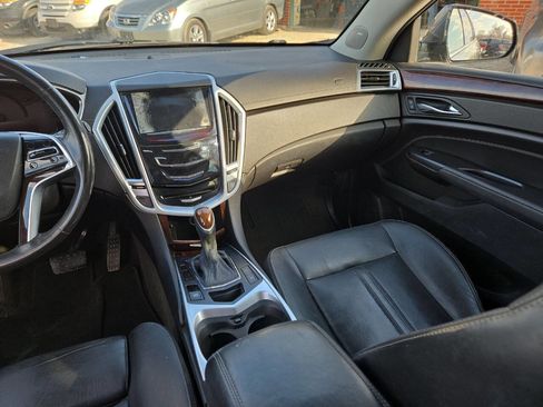 Used 2014 Cadillac SRX Luxury image 10
