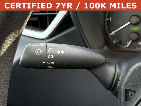 Used 2025 Toyota Corolla LE image 26
