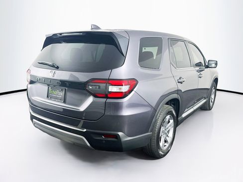 Used 2025 Honda Pilot EX-L image 9