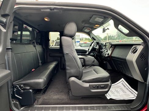 Used 2015 Ford F250 Lariat w/ Camper Package image 18