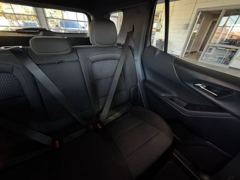 Used 2025 Chevrolet Equinox LT image 41