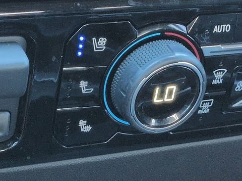 Used 2025 Chevrolet Silverado 2500 LTZ w/ Trail Boss Package image 23