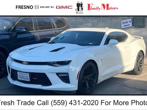 Used 2017 Chevrolet Camaro SS RWD image 1